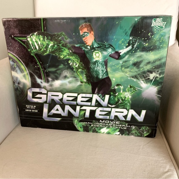 DC Comics Green Lantern Movie Hal Jordan Energy Statue - Picture 13 of 14